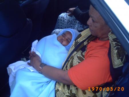 SON PETIT FILS